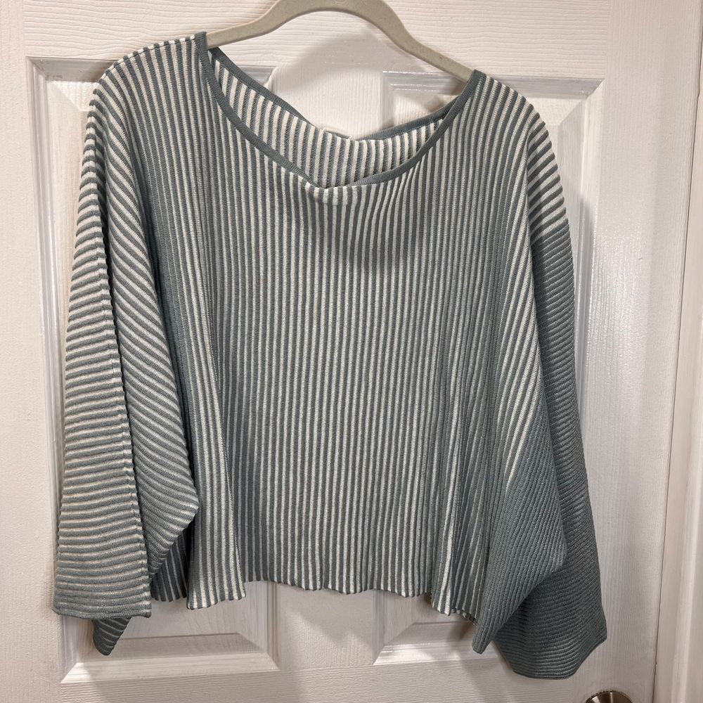 Wynne Layers Striped Ribbed Knit Top Long Sleeve V-Neck Casual Blouse L‎